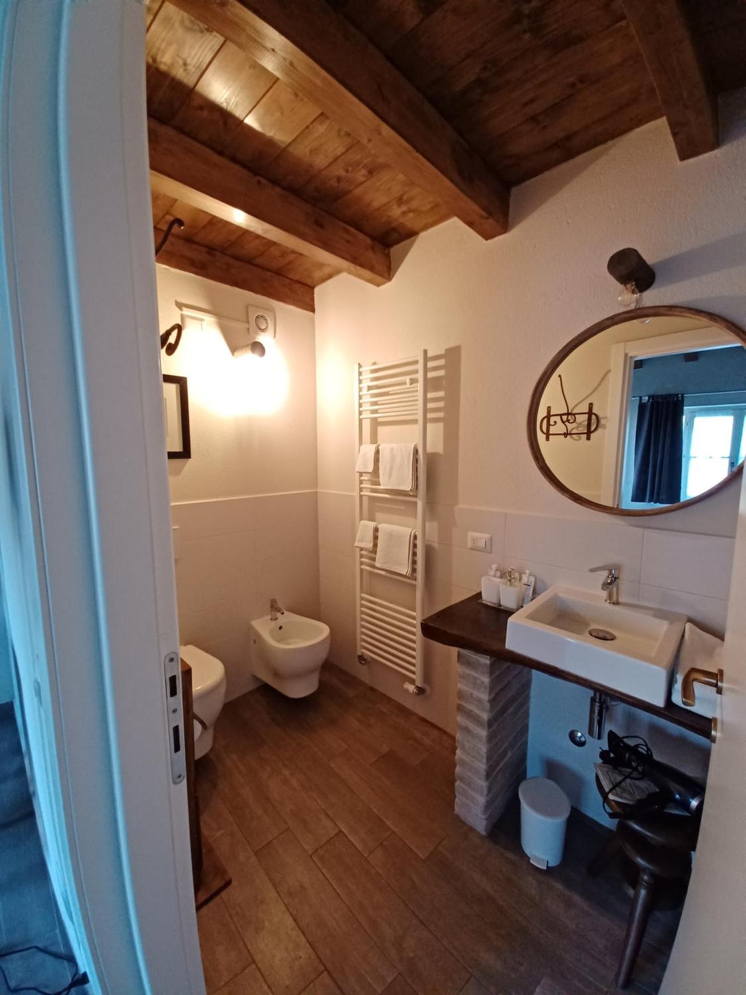 Country-Chic B&B "Il Pozzo E La Macina" Барди Экстерьер фото